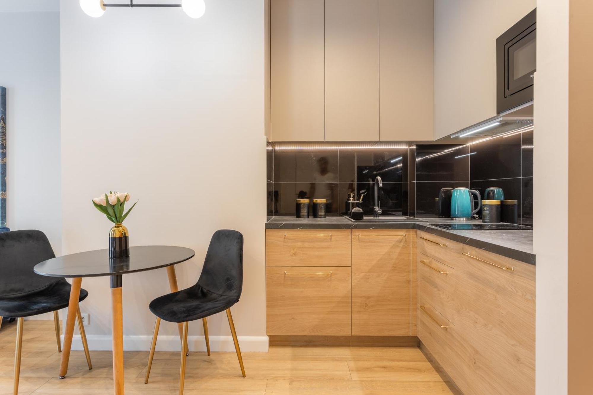 Golden Apartments Warsaw - Luxury Building With Terrace On The Roof - Sienna Str Екстериор снимка