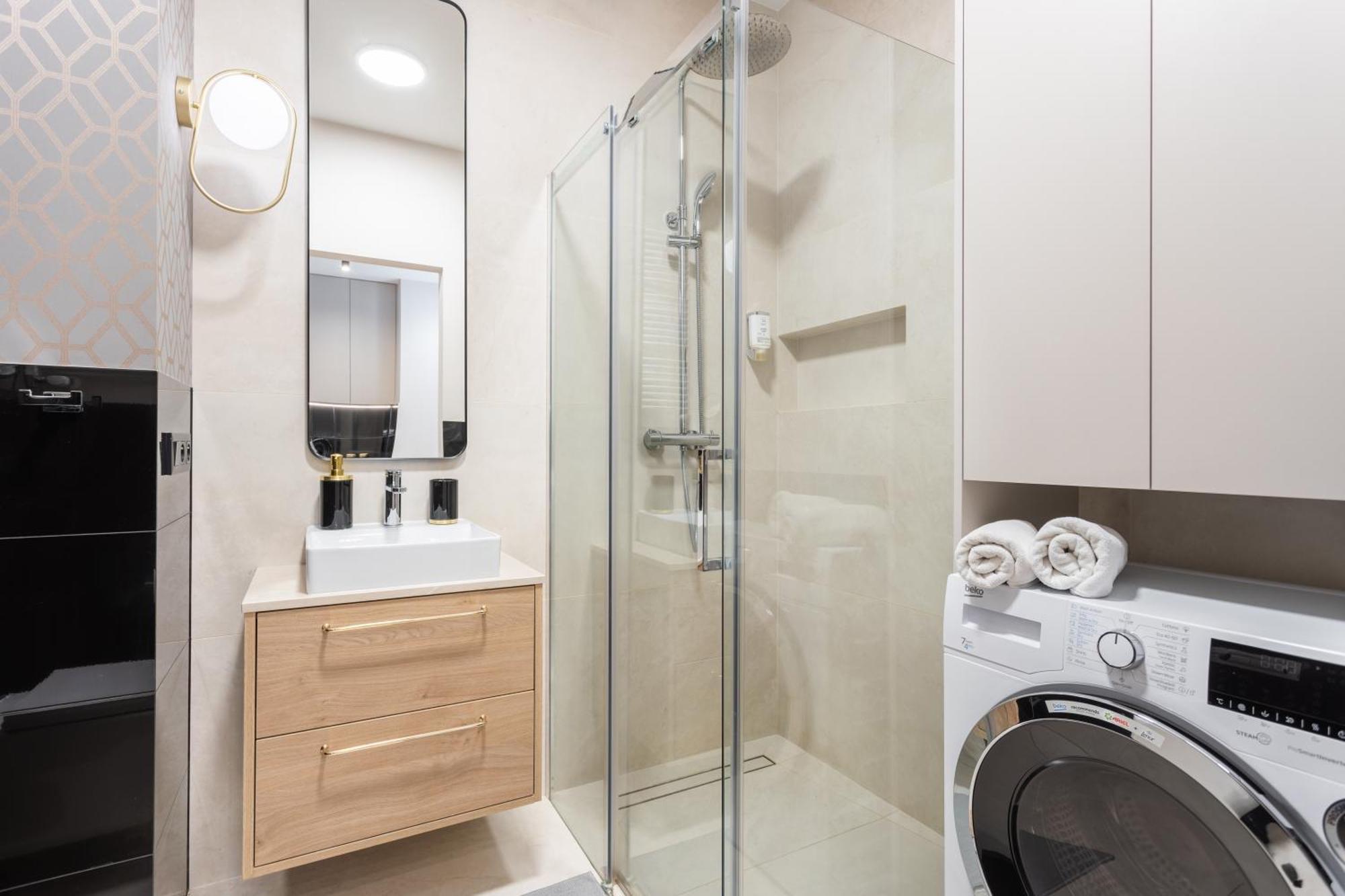 Golden Apartments Warsaw - Luxury Building With Terrace On The Roof - Sienna Str Екстериор снимка